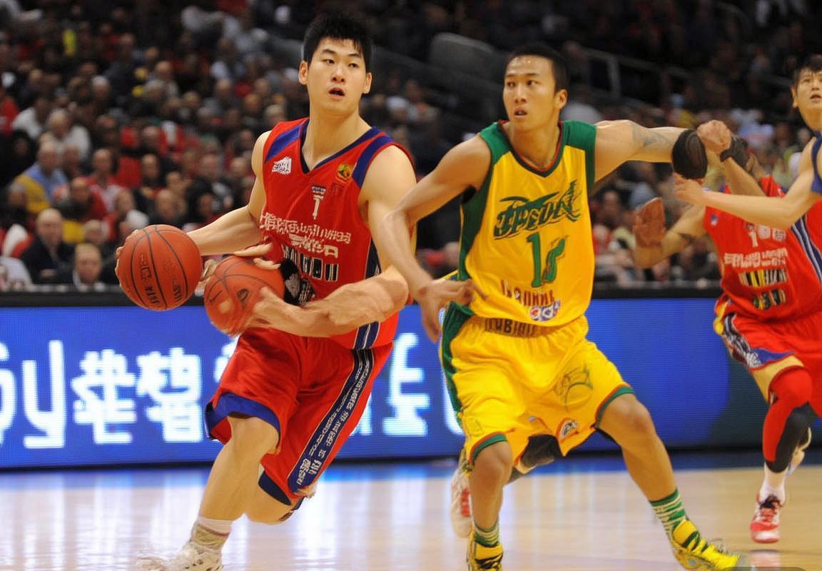 2017 CBA新疆VS上海：经典对决回顾与战术分析(图3)